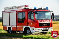 Florian-Moorenweis-43-1-Promo-Feld-Nah